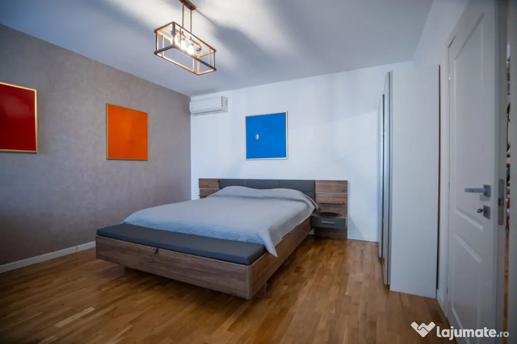 Apartament 5 Camere cu Vedere la Mare | Un Stil de Viață E