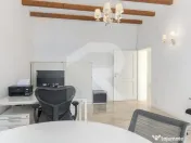 Vilă elegantă cu piscină și ieșire la Lac – Căciula? 