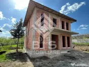 2 case de vanzare - Zona Centura 