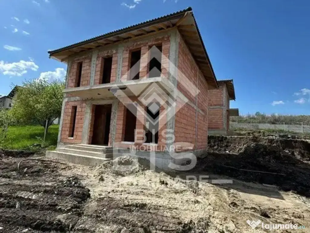 2 case de vanzare - Zona Centura