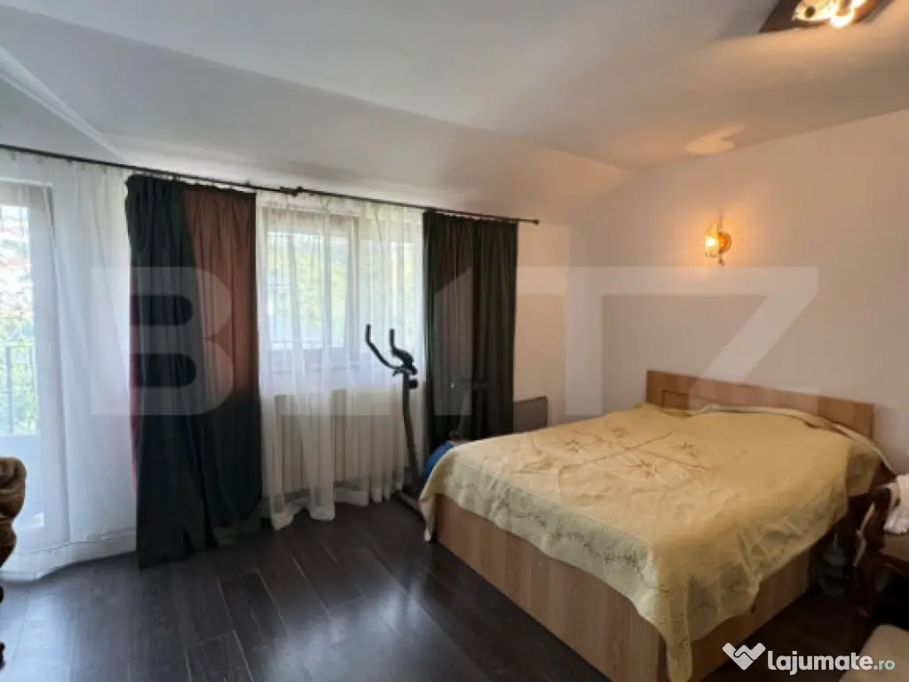 Casa pe 4 nivele, 11 camere, 366mp utili, zona Bucium