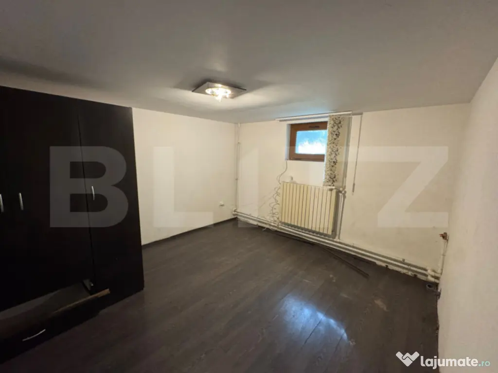 Casa pe 4 nivele, 11 camere, 366mp utili, zona Bucium