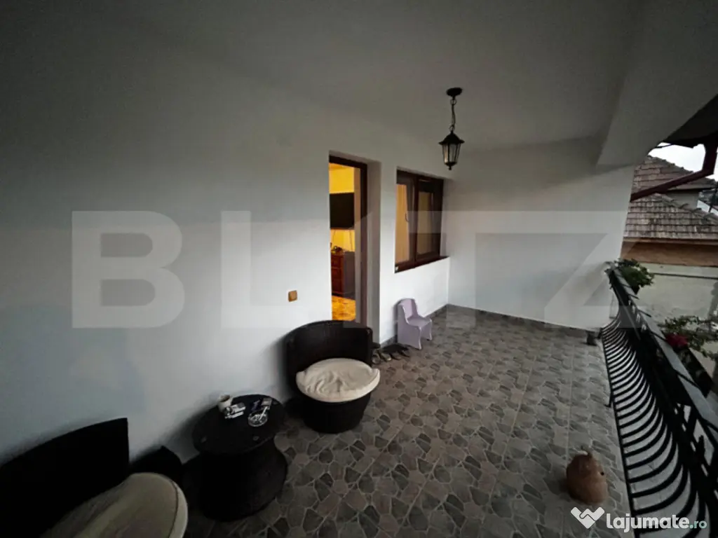 Casa de inchiriat, 4 camere, 200 mp, zona Penitenciar