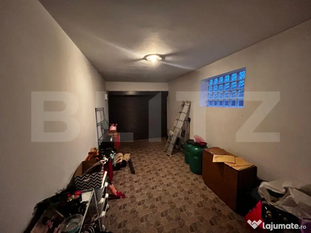 Casa de inchiriat, 4 camere, 200 mp, zona Penitenciar