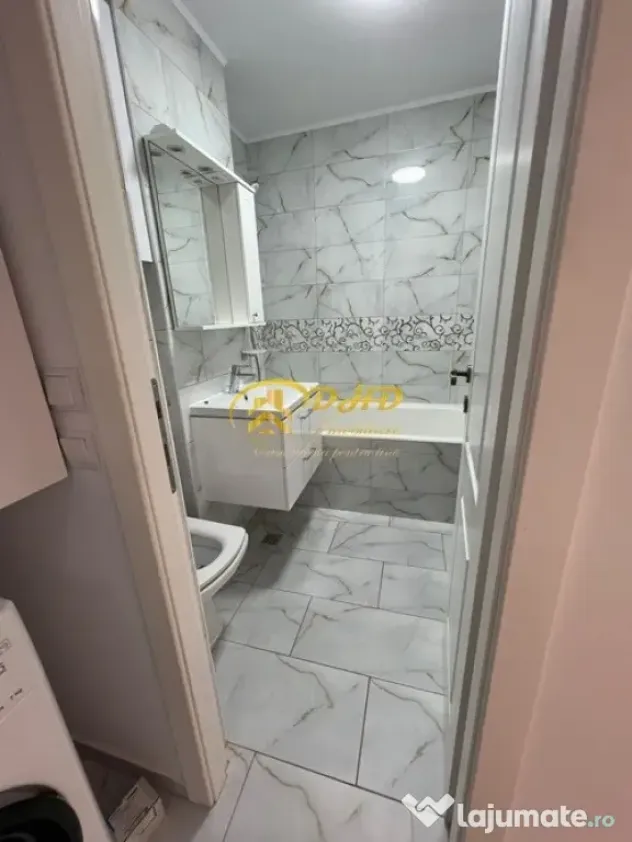 Ap. 2 cam decomandat Palas, renovat, centrală, AC
