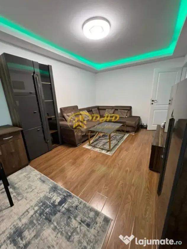 Ap. 2 cam decomandat Palas, renovat, centrală, AC