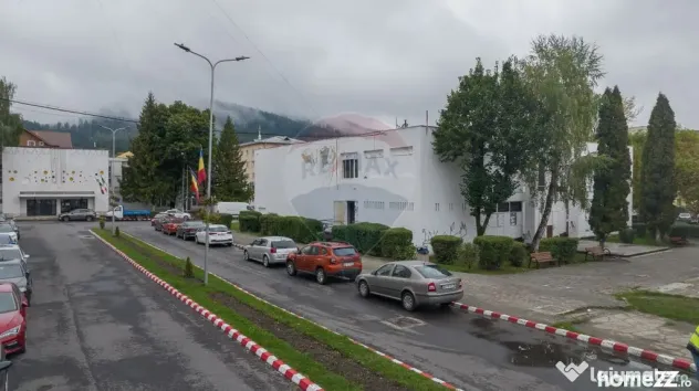 Spațiu de vanzare ideal depozitare judet Brașov Săcele...