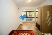 Vest, U-uri, 3 camere, decomandat, renovat 