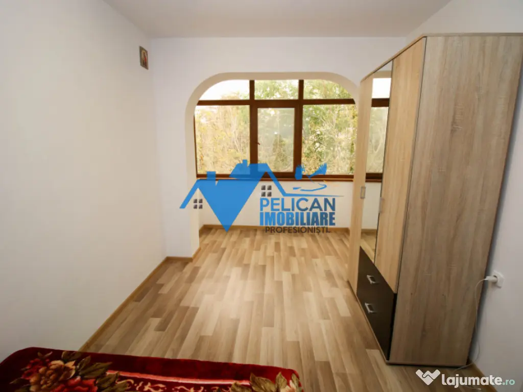 Vest, U-uri, 3 camere, decomandat, renovat