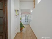 Spatiu Comercial/Afacere si casa de vânzare/zarnesti/Brasov 