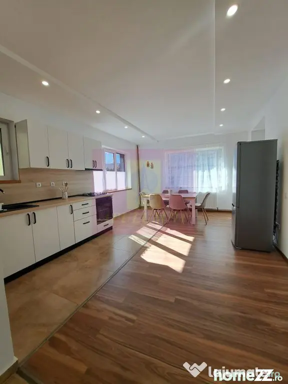 Vila de vanzare in Busteni - Zona Piatra Arsa - Busteni (Prahova)