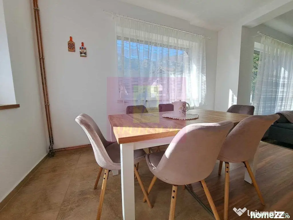 Vila de vanzare in Busteni - Zona Piatra Arsa - Busteni (Prahova)