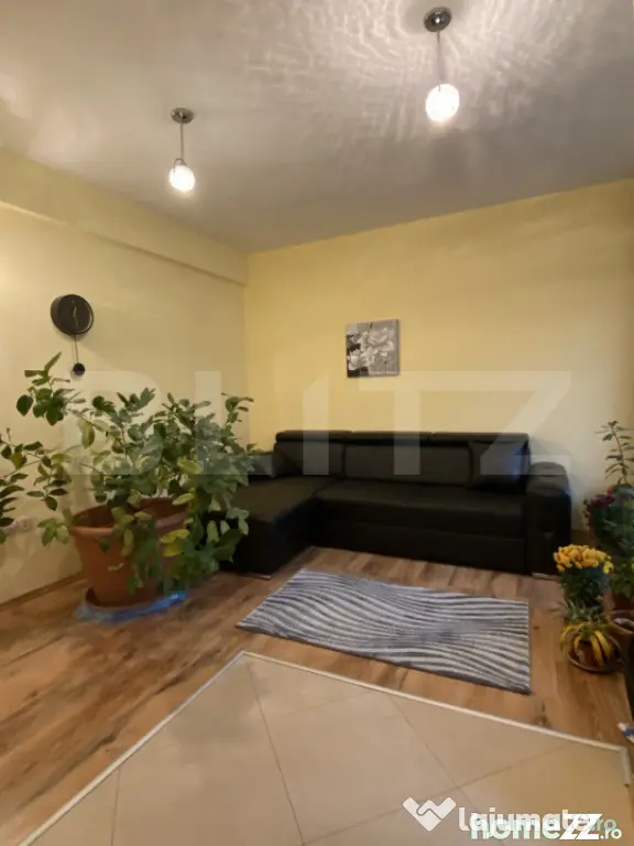 Casa de vanzare, 295 mp, zona Central