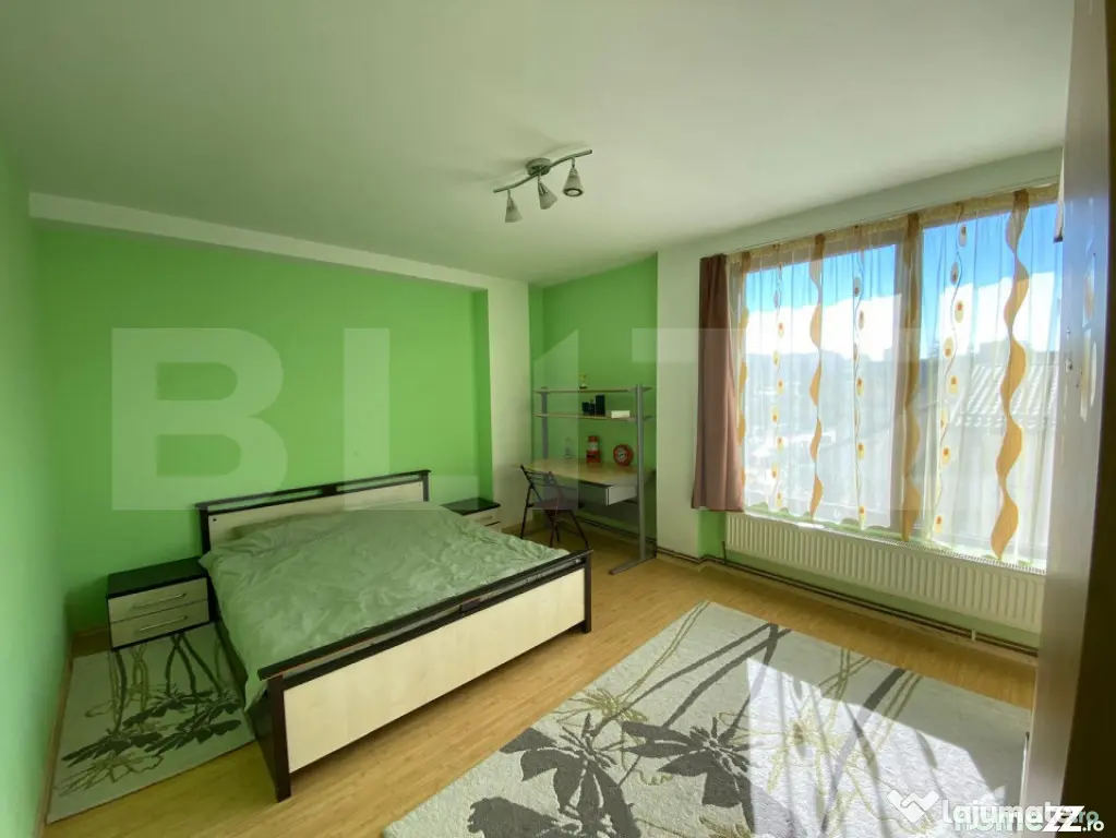 Casa de vanzare, 295 mp, zona Central