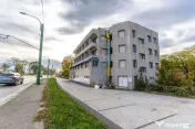 Oportunitate investiție-Clădire cu autorizație hotel ?... 