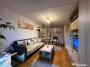 Apartament cu 3 camere, decomandat, 2 bai , 2 balcoane,zona Soarelui 