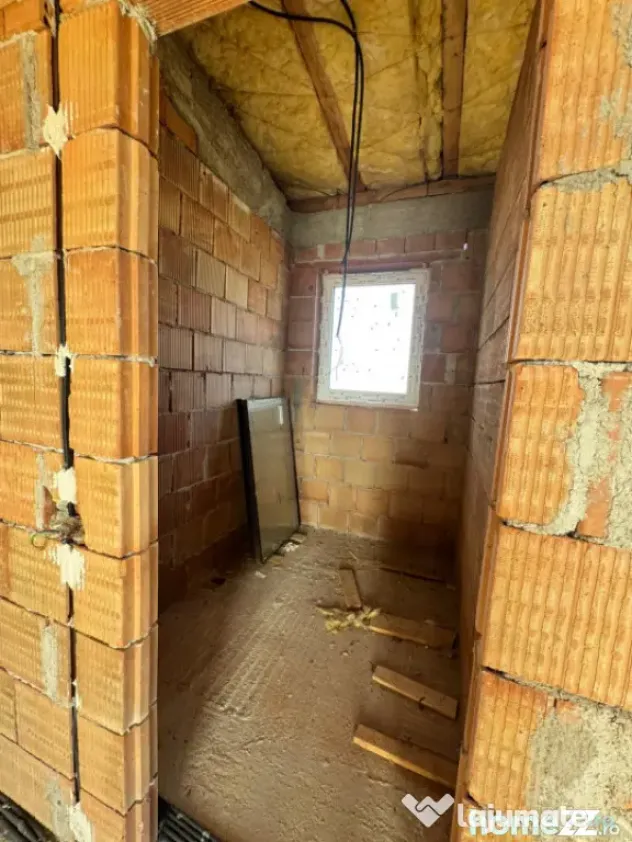Casă individuală la roșu – 118 mp utili, teren 420 mp, - Sasar (Maramures)