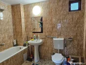 Casa centrala, recent reconsolidata – Strada Traian, Ga... 