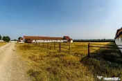 Fermă Mândruloc 2,5 ha 