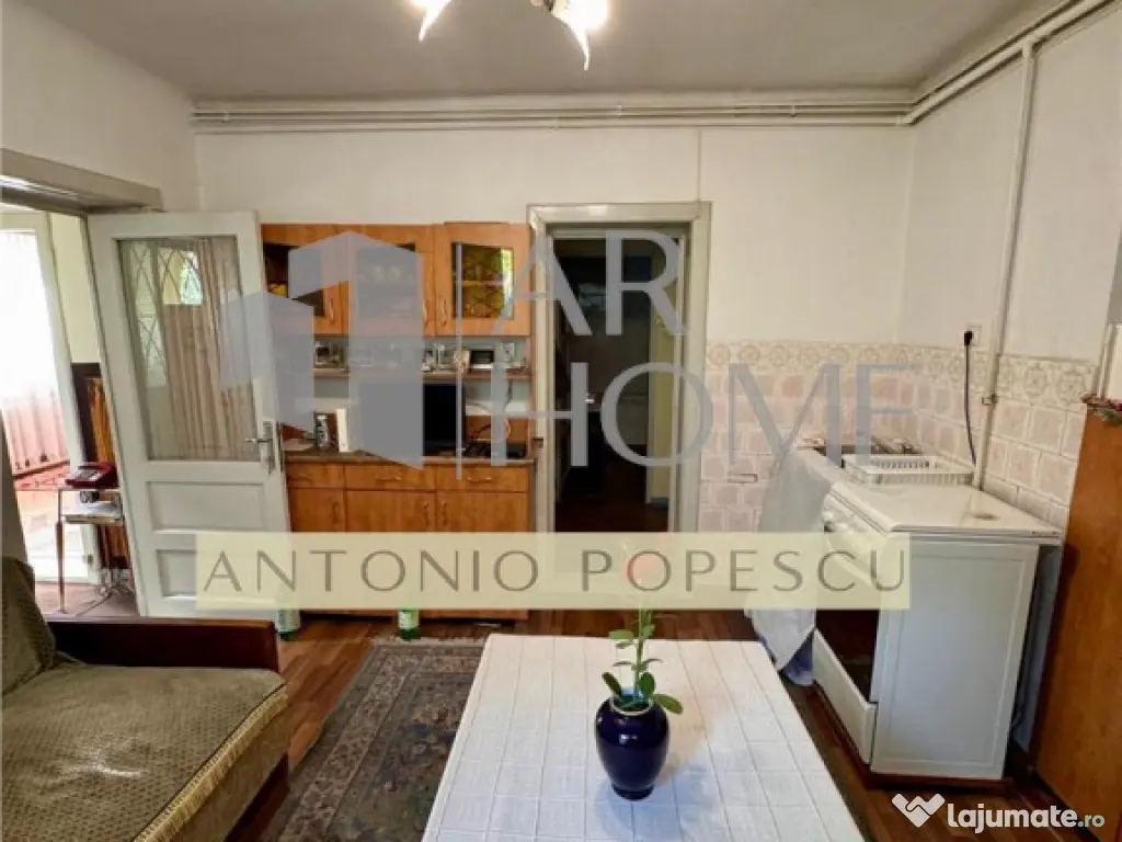 Casa 3 camere plus dependinte, in Ploiesti, zona Cantacuzino