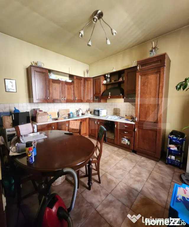Apartament cu 2 camere, 56 mp, boxa si pod, zona Baritiu, Ce - Cluj-Napoca (Cluj)