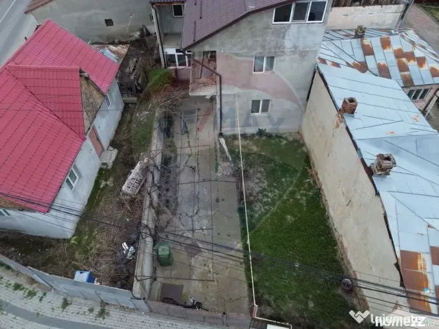 Casă / Vilă cu 5 camere de vânzare în zona Obor