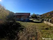 Casă / Vilă cu 5 camere de vânzare 