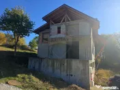 Casă / Vilă cu 5 camere de vânzare