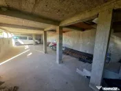 Casă / Vilă cu 5 camere de vânzare 