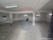 Spațiu comercial/ Casa zona Bariera Valcii 