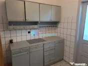 Apartament cu 3 camere etaj 2 Obcini zona Dany Gry