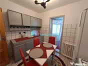 Apartament cu 3 camere etaj 2 Obcini zona Dany Gry