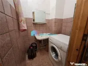 Apartament cu 3 camere etaj 2 Obcini zona Dany Gry