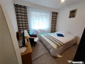 Apartament cu 3 camere etaj 2 Obcini zona Dany Gry