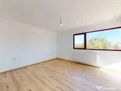 Casa Duplex cu 3 dorm.+ Dressing + Panouri Solare! Cu 2 i... 