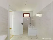 Casa Duplex cu 3 dorm.+ Dressing + Panouri Solare! Cu 2 i... 