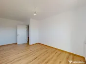 Casa Duplex cu 3 dorm.+ Dressing + Panouri Solare! Cu 2 i... 