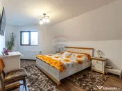 Casă / Vilă cu 6 camere de vânzare in Tarlungeni 