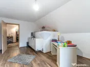 Casă / Vilă cu 6 camere de vânzare in Tarlungeni 