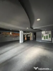 Spațiu comercial, 142 mp + terasă 40 mp, zona Central