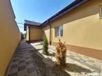 Casa individuala 3 camere foisor acoperit curte km 4
