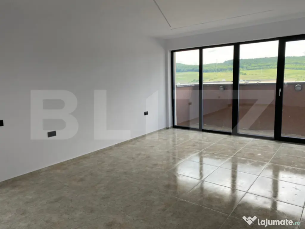 Penthouse 200 mp utili, 400 mp terasa, 2 garaje, 1 parcare,