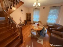 Casă cu garaj și 2 șeminee, lângă Parcul Mare – Str.