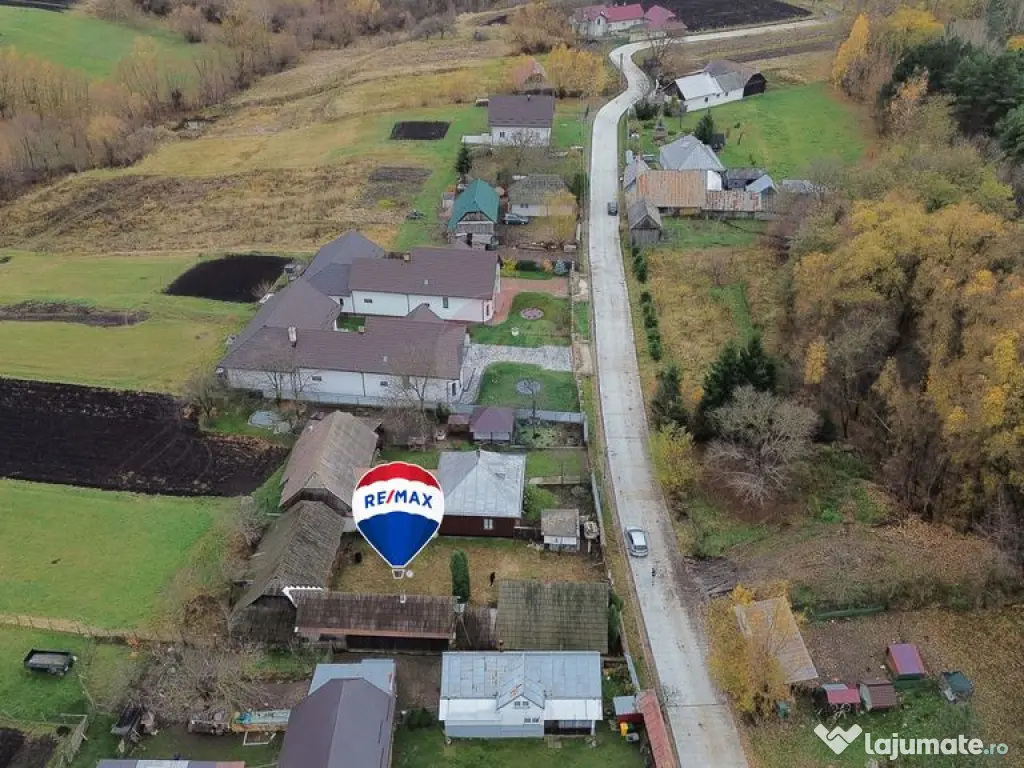 Casă de vânzare in Fratautii Noi