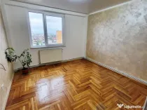 Apartament 3 camere,decomandat,renovat, suprafata generoasa,