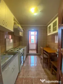 Apartament 2 cam decomandat, centrală termică, mobilat și utilat