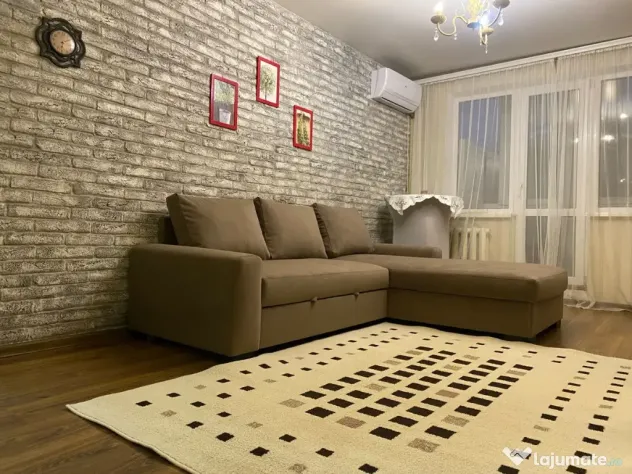 Apartament cu 3 camere de inchiriat in zona Aparatorii Patriei