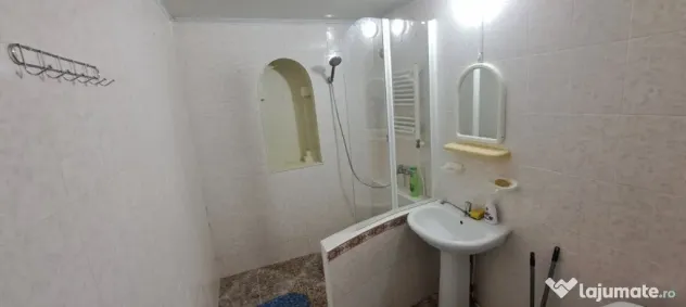 Inchiriere garsoniera in zona Arcul de Triumf