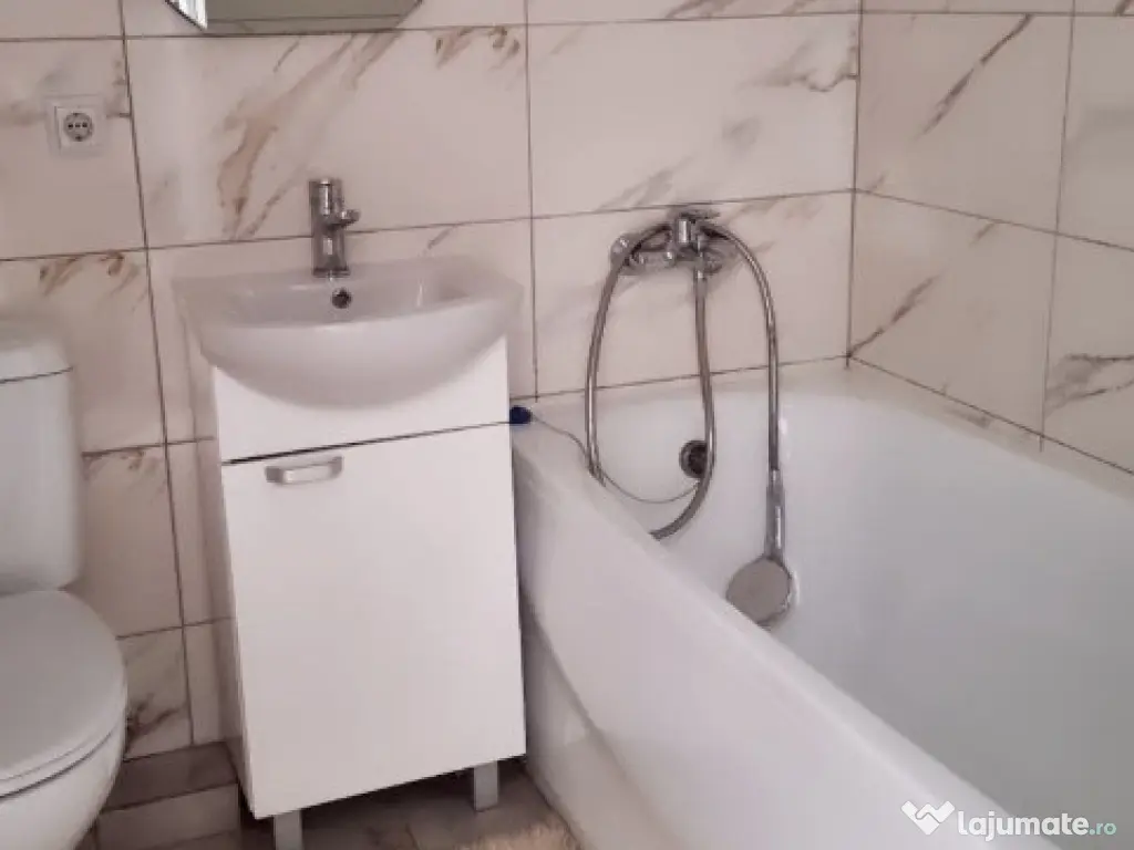 Garsoniera de inchiriat in zona Mosilor