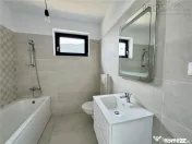 Casa noua de | 3 dormitoare | curte | parter 